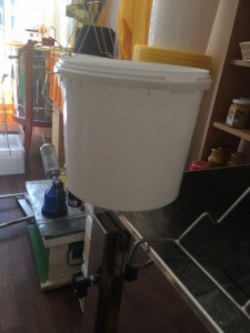 galeata pentru miere de 7.7 kg