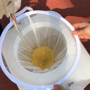FILTRU DIN NYLON PENTRU MIERE