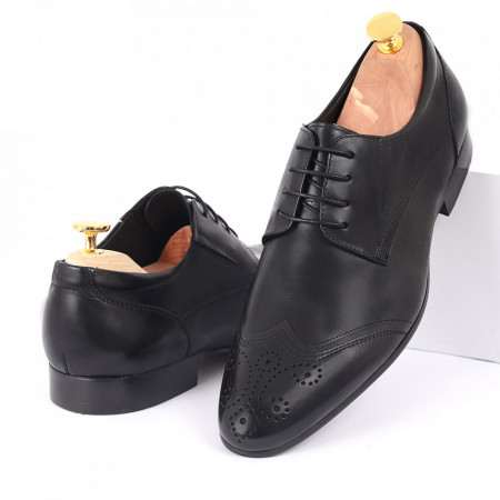 Pantofi din piele naturală negri cod 3260