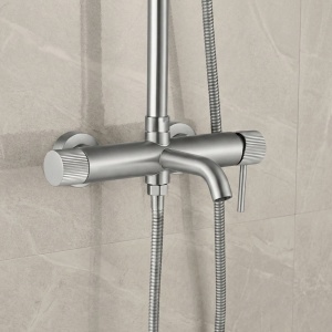Set duș Lungo Stripe Brush Nickel – set complet de duș cu finisaj nichel periat și design modern | disponibil pe Deppo - Img 6