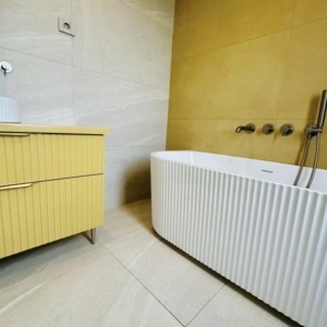 Cada freestanding lipita la perete 150x75 Veneta - Img 9