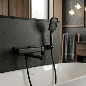 Baterie cadă Arlo Black – baterie de perete cu pipă mobilă și finisaj negru mat | disponibilă pe Deppo