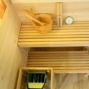 Sauna finlandeza cu temperatura inalta si soba Harvia 3.5kW pentru 1-2 persoane Lark 120 x 120 cm - Img 5