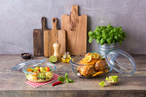 Vase termorezistente Glassware Range, ce pot fi utilizate in cuptorul clasic, cu microunde sau congelator
