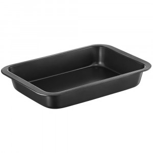 Tava de copt cu dimensiunea de 39 X 29 X 6 cm, inclusa in gama Lukrecja, lansata de Ambition