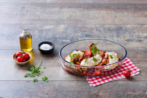 Preparat pus in valoare de suprafata transparenta a vasului termorezistent Ocuisine