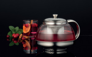Ceainic sticla Lux, ce beneficiaza de un infuzor din otel inoxidabil si un maner practic