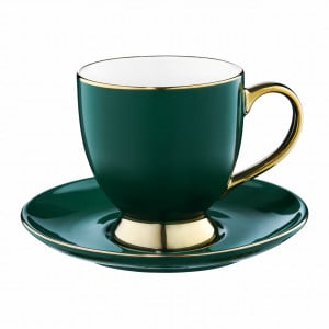 Ceasca Royal, produsa de brandul Ambition, ce dispune de 220 ml capacitate si farfurioara