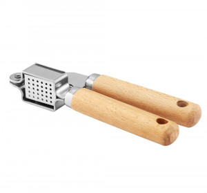 Presa usturoi Natural, ce poate fi combinata facil cu celelalte ustensile bucatarie din colectie