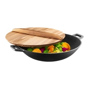 Preparat realizat in aceasta tigaie wok Iron, care nu elibereaza substante nocive nici la temperaturi ridicate