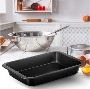 Colectia Lukrecja, Ambition - tava de copt cu invelis Ilag Non-Stick Basic, ce simplifica gatirea preparatelor