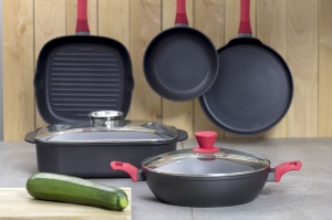 Cratita cu capac 16cm, 1.3L, invelis Qualum Basic, Karo - Img 2