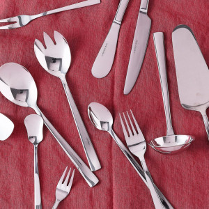 Set tacamuri inox, 72 piese, 12 persoane, ambalate in valiza, Prato - Img 4