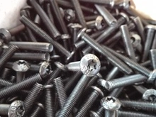 Surub Torx M4x20 x 50 BUC cap bombat, negru - Img 2