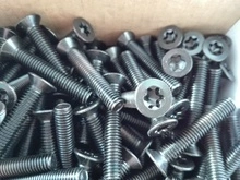 Surub Torx M4x30 x 50 buc cap inecat, negru