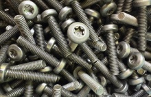 Surub Torx M6X35 x 50 Buc, cap bombat, negru