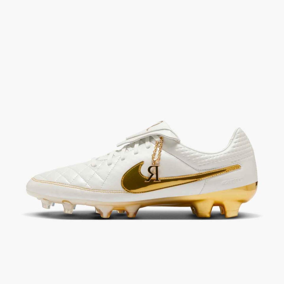 Ronaldinho × Nike Tiempo Legend FG 27.5 Nike Tiempo Legend Ronaldinho 10 FG