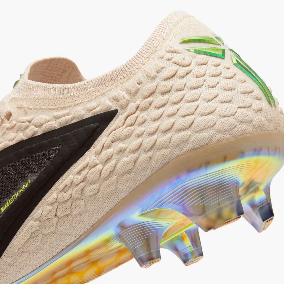 Kobe Phantom 6 Low Elite SE FG