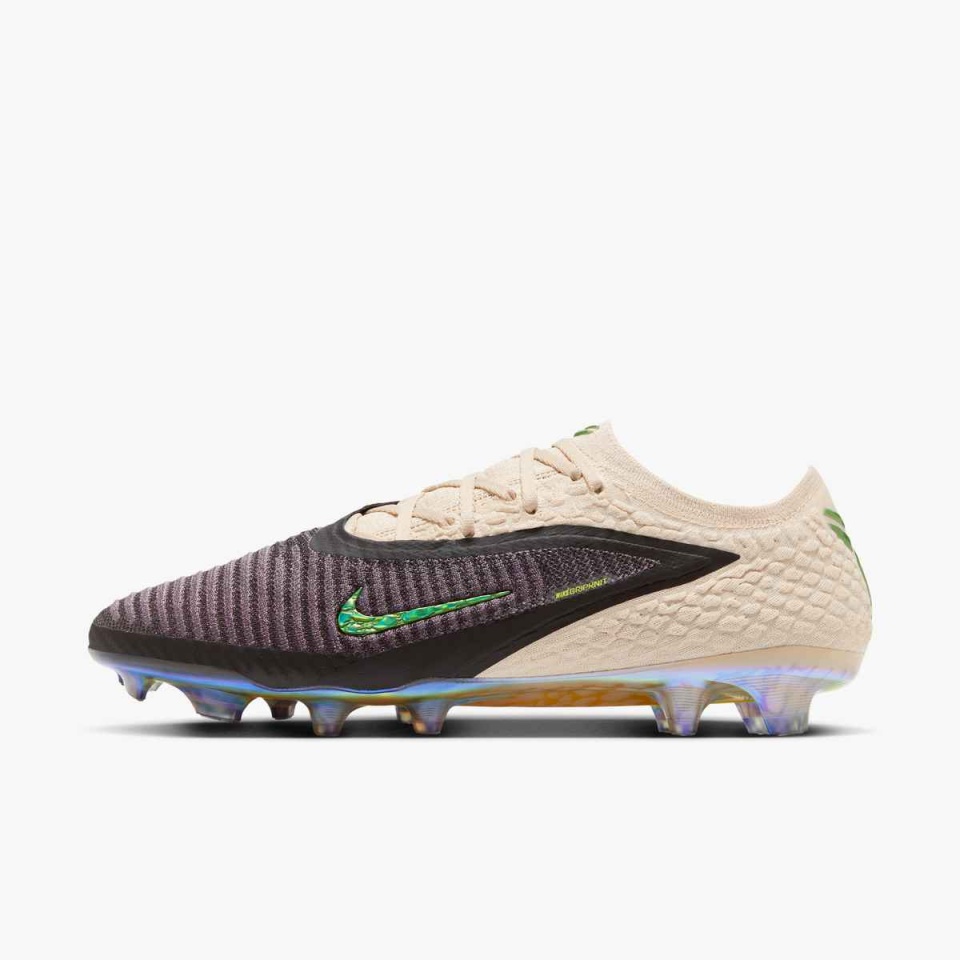 Kobe Phantom 6 Low Elite SE FG