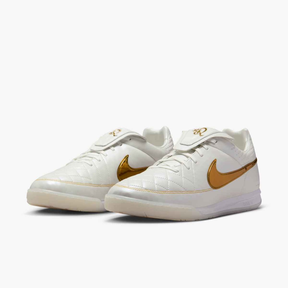 Nike Tiempo Legend Ronaldinho 10 SE IC