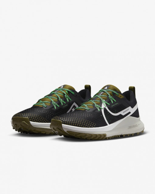 Nike Pegasus Trail 4
