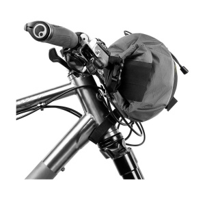 Apidura - geanta bicicleta cu prindere pe ghidon, Backcountry 2.0 Handlebar Pack 7 litri - gri negru galben - Img 3