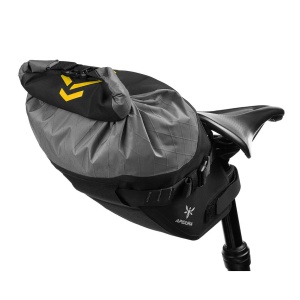 Apidura - geanta bicicleta cu prindere sub sa, Backcountry Saddle Pack 4.5 litri - gri negru galben - Img 5