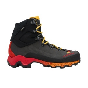 Bocanci Drumetie Barbati LaSportiva Aequilibrium Trek GTX Black
