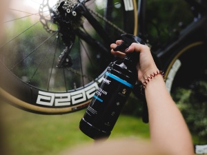 Dynamic Bike Care - Spray bio curatare transmisie bicicleta, cu pulverizator (Bio) Drivetrain Detox Cleaner - sticla 1 litru - Img 4