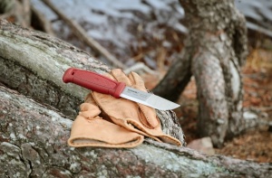 Morakniv - cutit camping - Kansbol - editie Dala Red - 109 mm - Img 4