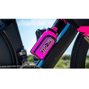 Muc-Off - bidon apa X Elite Fly Water Bottle Roz - 550ml - Img 9