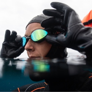 Orca - manusi inot ape deschise pentru femei W OpenWater Gloves - negru - Img 2