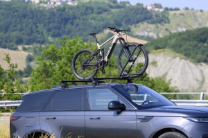Suport bicicleta Menabo Clover DX cu prindere pe bare transversale - Img 10