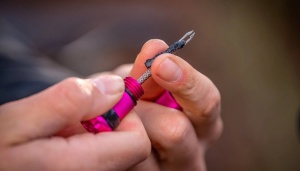 Muc-Off - Kit reparatie fisura anvelopa bicicleta Stealth Tubeless Puncture Plug - negru - Img 9