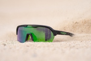 Ochelari de schi electro fotocromatici React Swiss SIGHT - lentila Ruby si rama neagra - Img 23