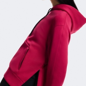 On - hanorac - Focus Tech Hoodie W - Grenadine - Img 8