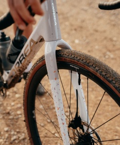Orbea TERRA M20TEAM Ivory White - Spicy Lime (Gloss) - măsura L - bicicletă gravel - Img 11