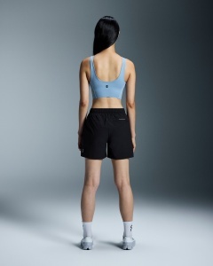 Pantaloni scurți On 5" Core Shorts W - negru | ușori pentru alergare - Img 2