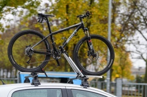 Suport bicicleta Menabo Juza cu prindere pe bare transversale - Img 28