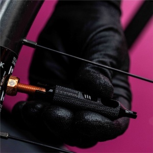 Cheie ventile Muc-Off Valve Core Remover - Img 3