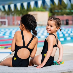 Finis - Bladeback Youth - Solid Black - 26 - Img 6