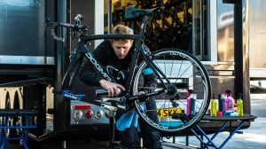Muc-Off - Bike Care Essentials - pachet pentru curatarea si intretinerea bicicletelor - Img 6
