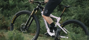 Orbea OIZ M-LTD Diamond - Red - bicicletă MTB XC full suspension - Img 8