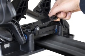 Suport bicicleta Menabo Clover DX cu prindere pe bare transversale - Img 4
