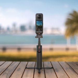 Baston de selfie pliabil cu telecomandă Insta360 Foldable 2-in-1 Selfie Stick Remote Kit - Img 7