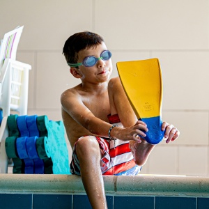 Finis - ochelari inot pentru copii (8-12 ani) Ripple Goggles - gri oglinda negru - Img 2