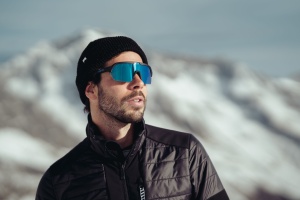 Ochelari de schi electro fotocromatici React Swiss SIGHT - lentila Ruby si rama neagra - Img 35