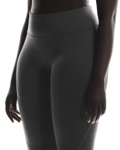 On - colanti - Performance Tights 7/8 W - Eclipse - Img 5