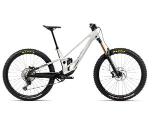 Orbea RALLON 450 E10 (2026) - bicicletă MTB Enduro full suspension - White Chich | Diamond Black (Gloss) - Lungime chainstay 450 mm