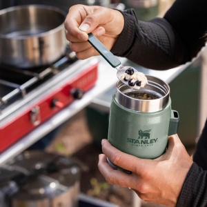 Stanley - termos pentru mancare, furculita inclusa Classic Legendary Food Jar + Spork - negru mat piatra - 400 ml - Img 6